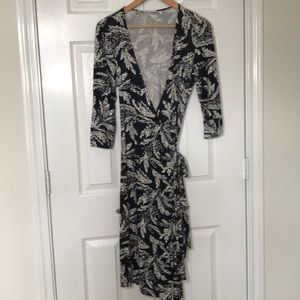 Cabi Wrap dress Black and Cream